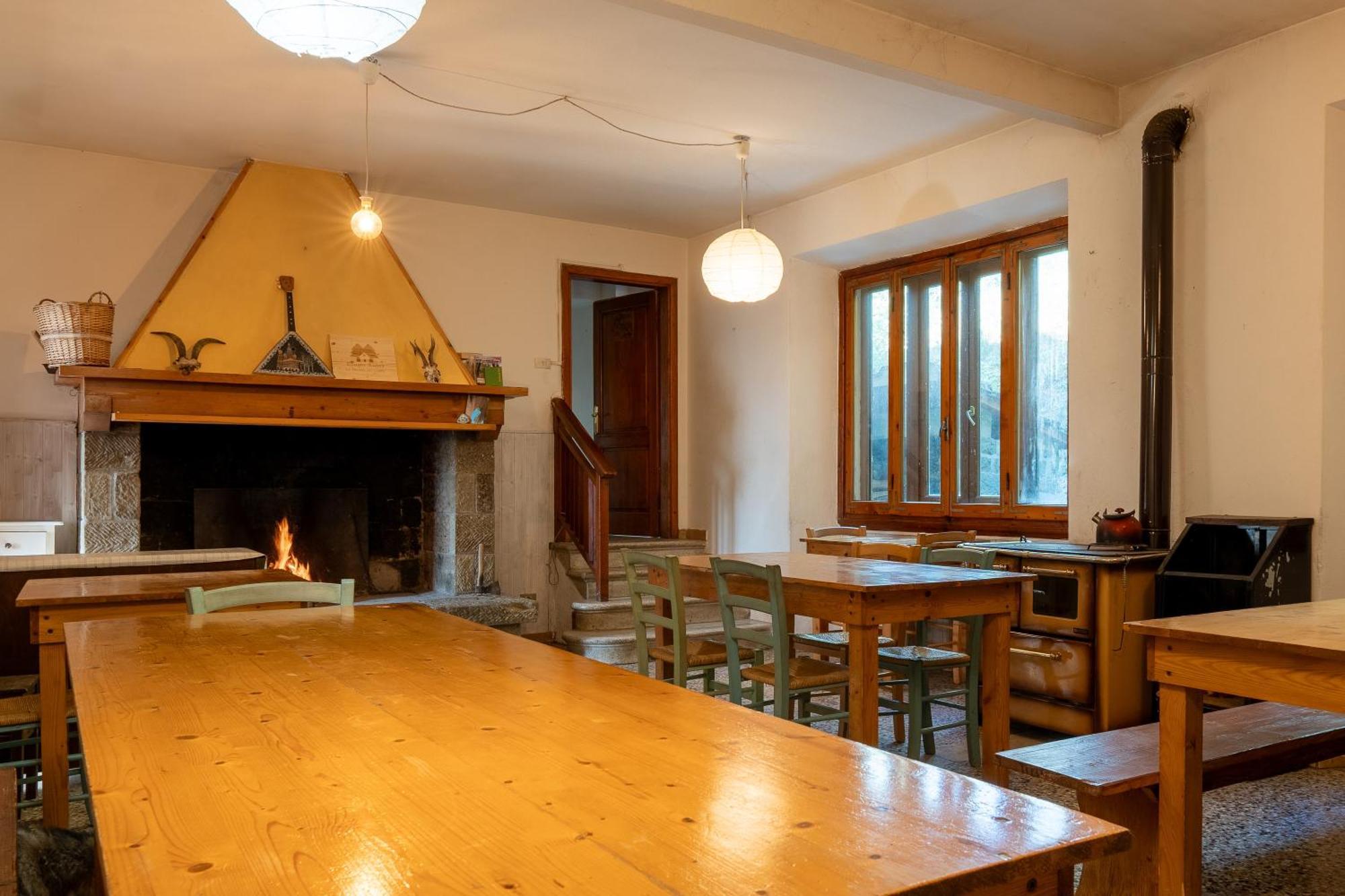 Rifugio Asqua Villa Poppi Eksteriør bilde